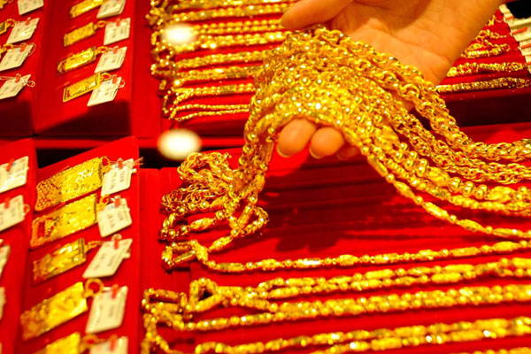 什么牌子的黄金不能买 非大牌的黄金能买吗？