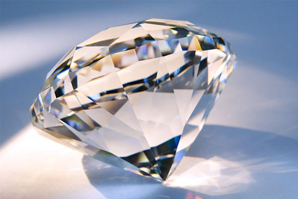 如何提高钻石的保值力度这点很重要