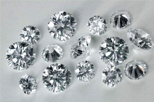 钻石的价格多少钱一克拉 钻石售卖价格商家都是这样报价的
