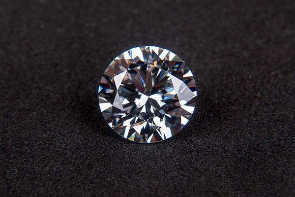 八心八箭的钻石回收价一定高吗？