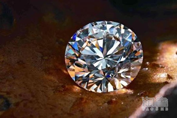 钻石戒指的保值性高低主要取决于这几个方面 不看就晚了 