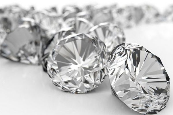 钻石戒指的保值性高低主要取决于这几个方面 不看就晚了 