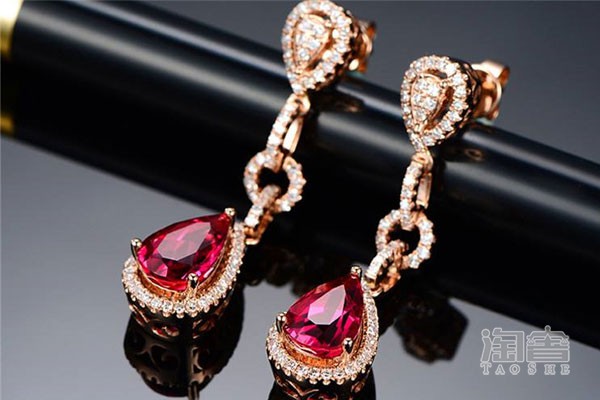 国内珠宝店鲜少出售红宝石戒指，影响它回收价格的因素有哪些？