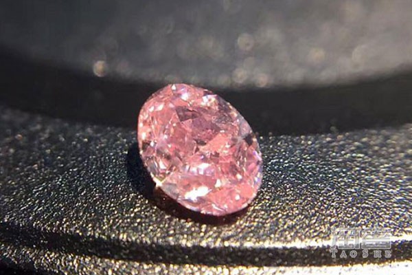 钻石颜色有哪些 什么颜色的钻石最保值